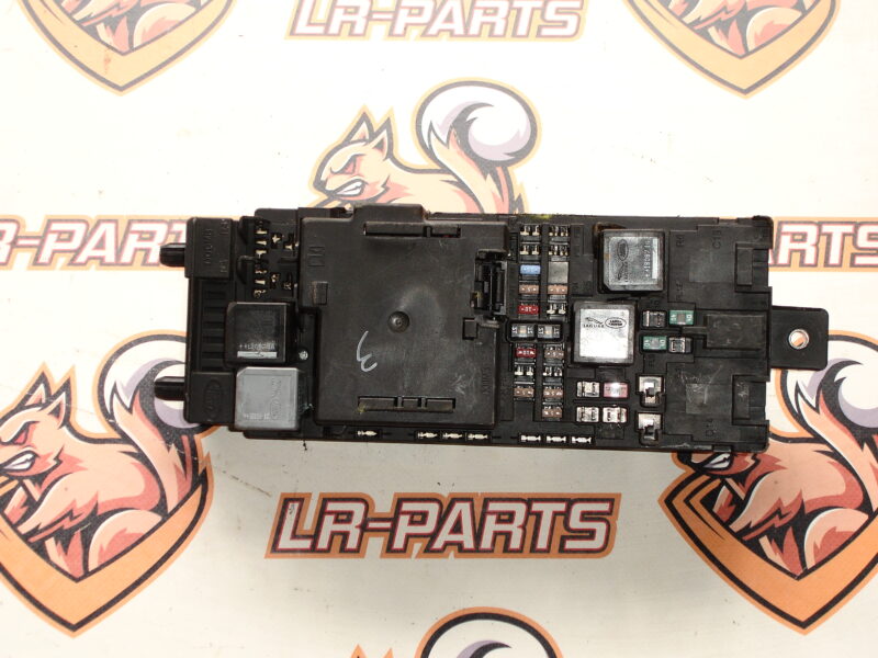 LR098969 Fuse Box Land Rover Discovery 5 L462 (2017-) Used - Image 34