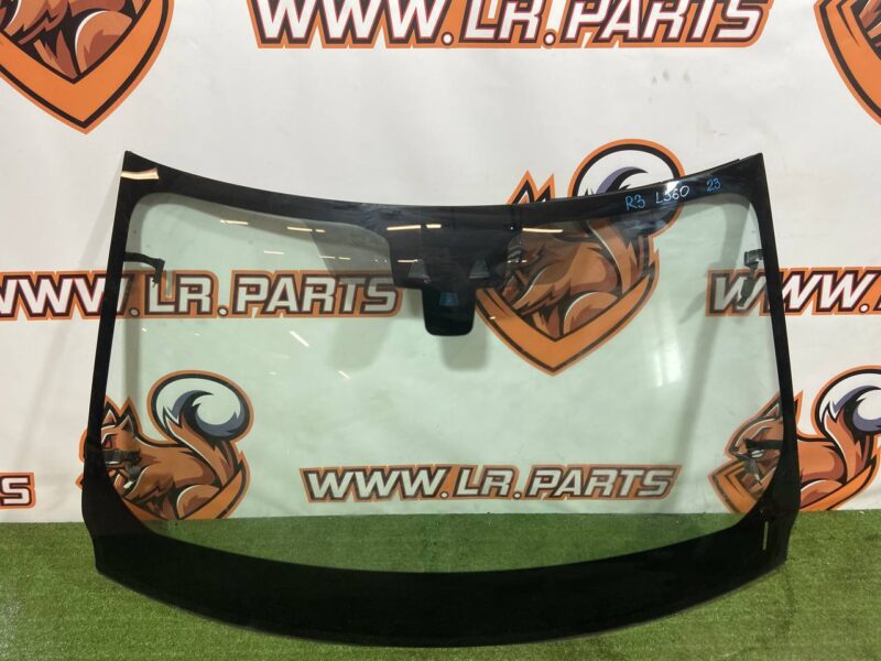 LR114259 Windshield Range Rover Velar L560 (2018-) Used cost 300 € in stock 2 pcs.