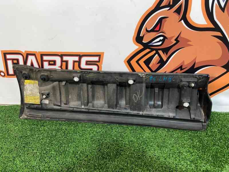 LR125994 Door molding rear left Range Rover Sport L494 (2014-2022) Used - Image 25