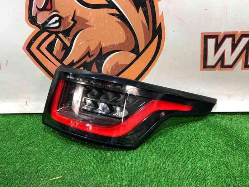 LR136853 Rear right light in the wing 2018- rest Range Rover Sport L494 (2014-2022) Used cost 450 € in stock 1 pcs.