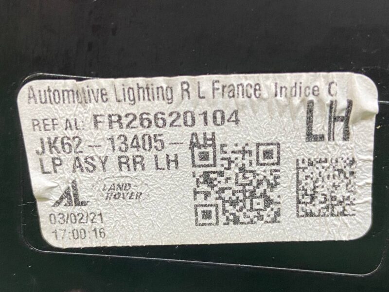 LR136857 Rearlight left in fender Range Rover Sport L494 2018- used cost 450 € in stock 1 pcs.