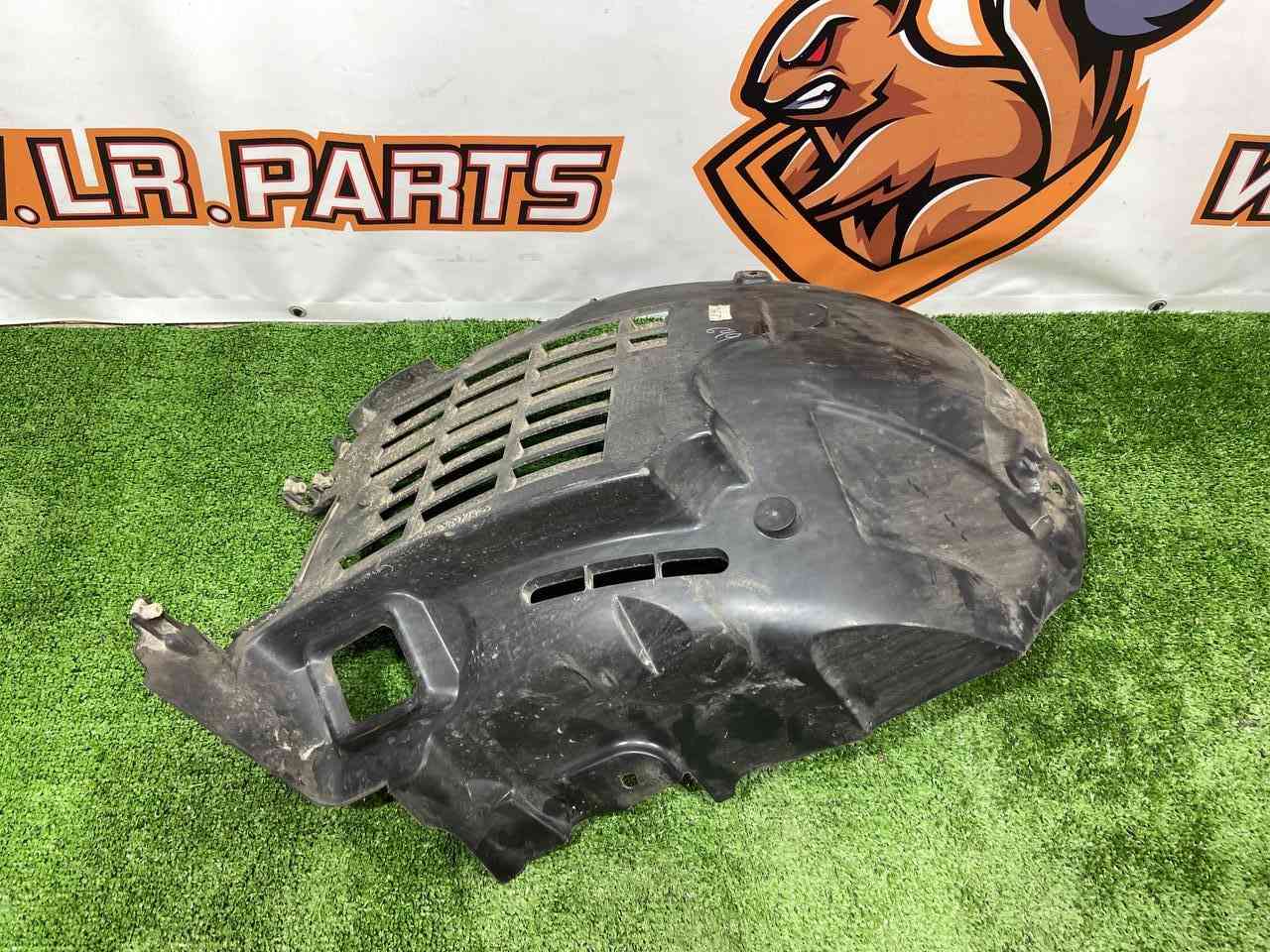 LR146222 Front right fender liner (front part) 2018 - Range Rover Sport L494 (2014-2022) Used - Image 17