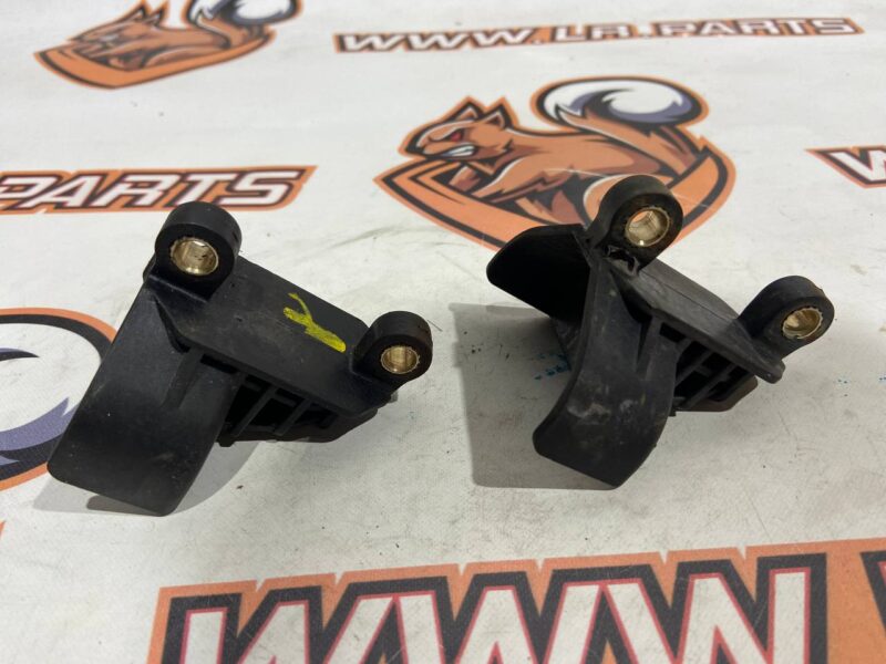T2H44767 Main radiator mounting bracket Jaguar F-Pace Used - Image 15