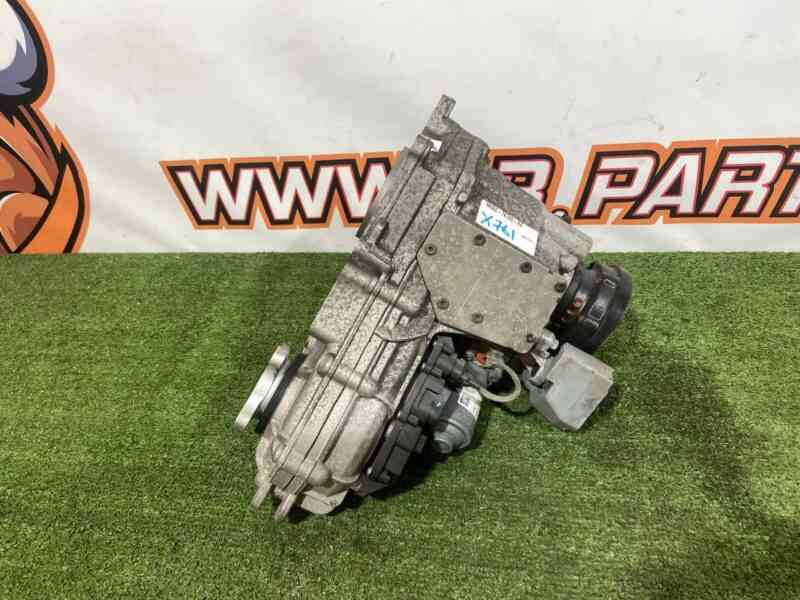 T2H46002 Transfer box Jaguar F-Pace X761 (2017-) used cost 850 € in stock 3 pcs.
