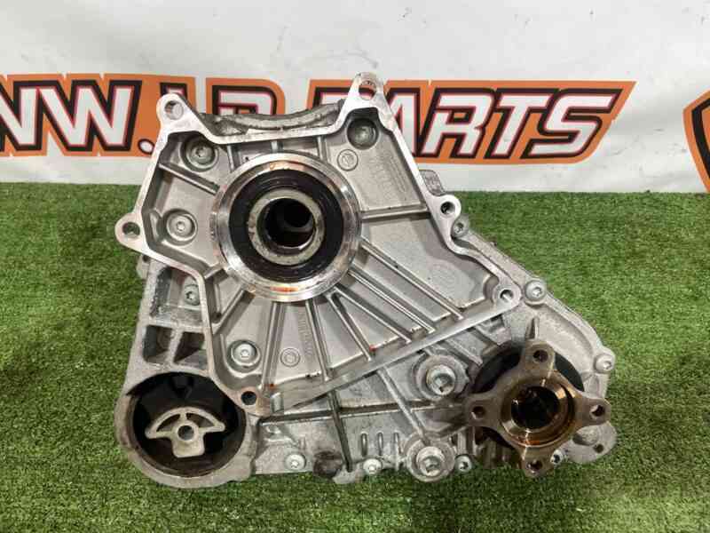 T2H46002 Transfer box Jaguar F-Pace X761 (2017-) used cost 850 € in stock 3 pcs.