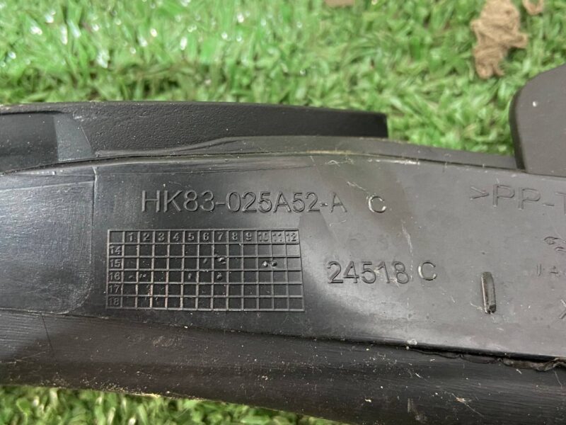 T4A1104 Windshield pillar trim right Jaguar F-Pace X761 (2017-) used - Image 16