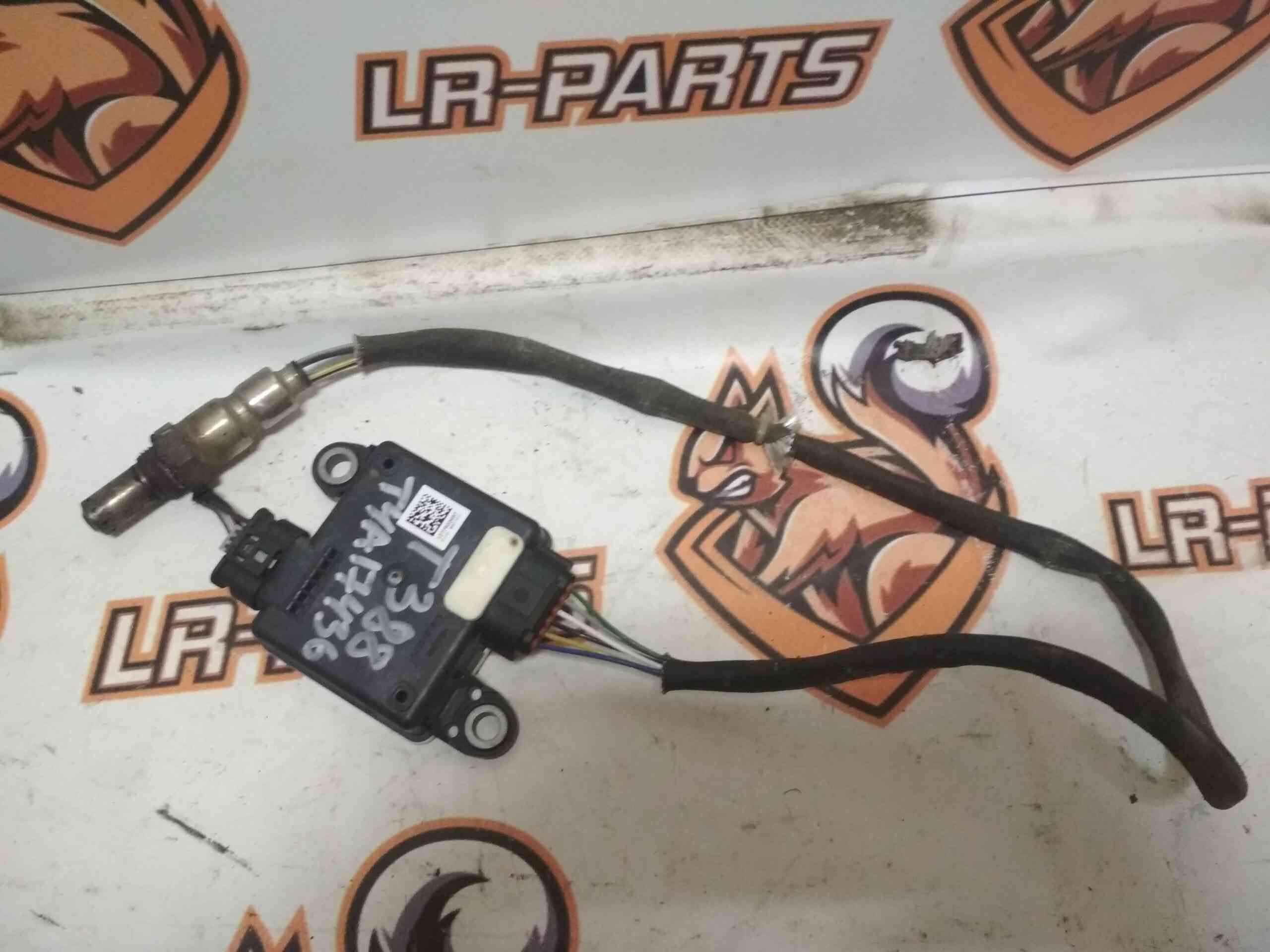 T4A17436 Nitrogen Oxide Sensor for Jaguar F-Pace X761 (2017-) Used cost 250 € in stock 1 pcs.