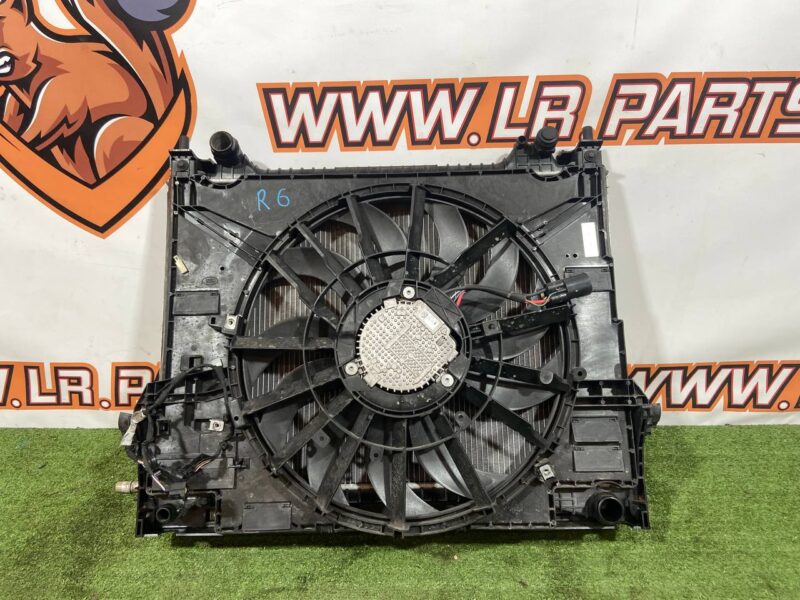 T4A37949KIT Radiator cassette 2.0 assembled +fan +frame Jaguar F-Pace X761 (2017-) Used cost 1 400 € in stock 2 pcs.