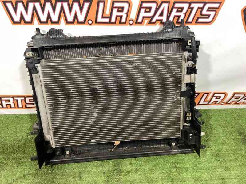 T4A37949KIT Radiator cassette 2.0 assembled +fan +frame Jaguar F-Pace X761 (2017-) Used cost 1 400 € in stock 2 pcs.