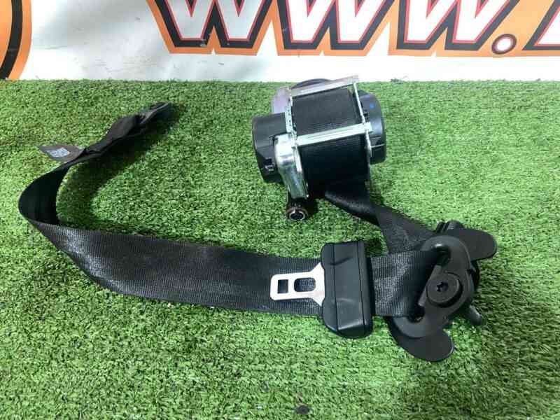 T4A38297PVJ Seat belt front left Jaguar F-Pace X761 (2017-) used cost 120 € in stock 2 pcs.
