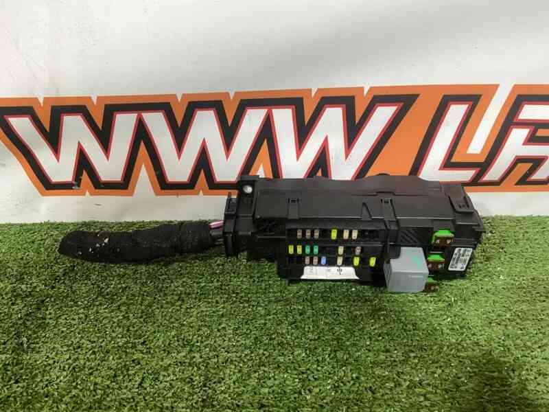 T4A40070 Engine compartment fuse box Jaguar F-Pace X761 (2017-) USED cost 200 € in stock 3 pcs.