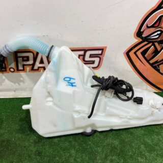 T4A44669 Used Jaguar F-Pace X761 (2017-) windshield washer reservoir cost 50 € in stock 1 pcs.
