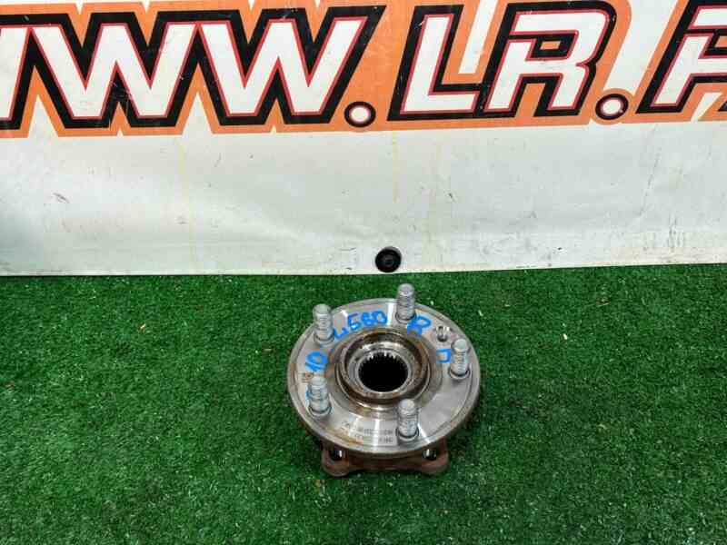 T4A35043 Front hub REST Jaguar F-Pace X761 (2017-) Used cost 230 € in stock 4 pcs.