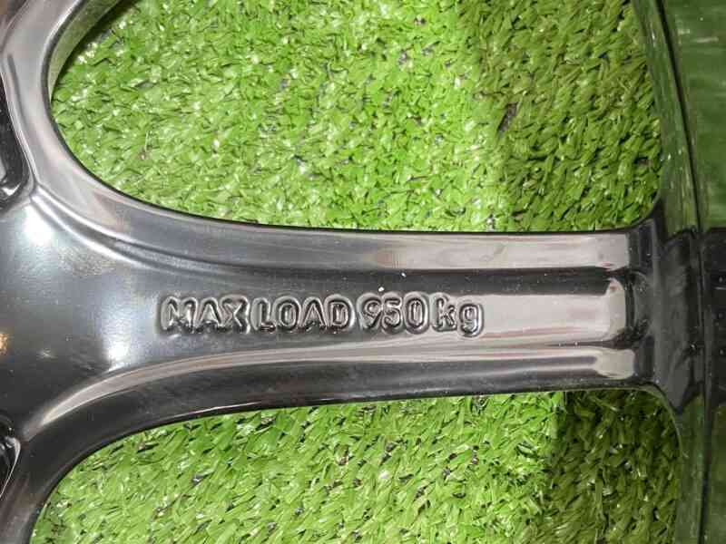 LR033229 Dokatka (spare wheel)  6J X R20 RANGE ROVER SPORT (L494) 2013- Used - Image 13