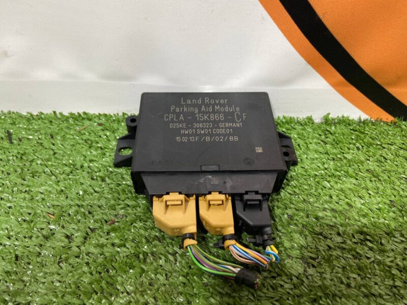 LR033682 Range Rover L405 (2013-2021) Parking Assistance Module Used cost 100 € in stock 1 pcs.