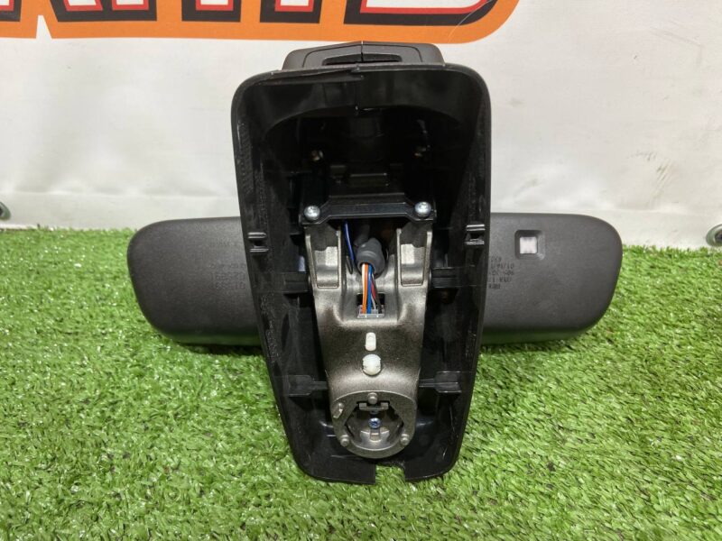 LR034252 Rear view mirror with camera assembly Range Rover L405 (2013-2021) Used cost 200 € in stock 1 pcs.