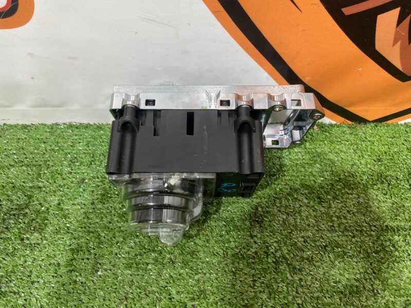 LR034848 Suspension control unit Range Rover L405 (2013-2021) Used cost 300 € in stock 1 pcs.
