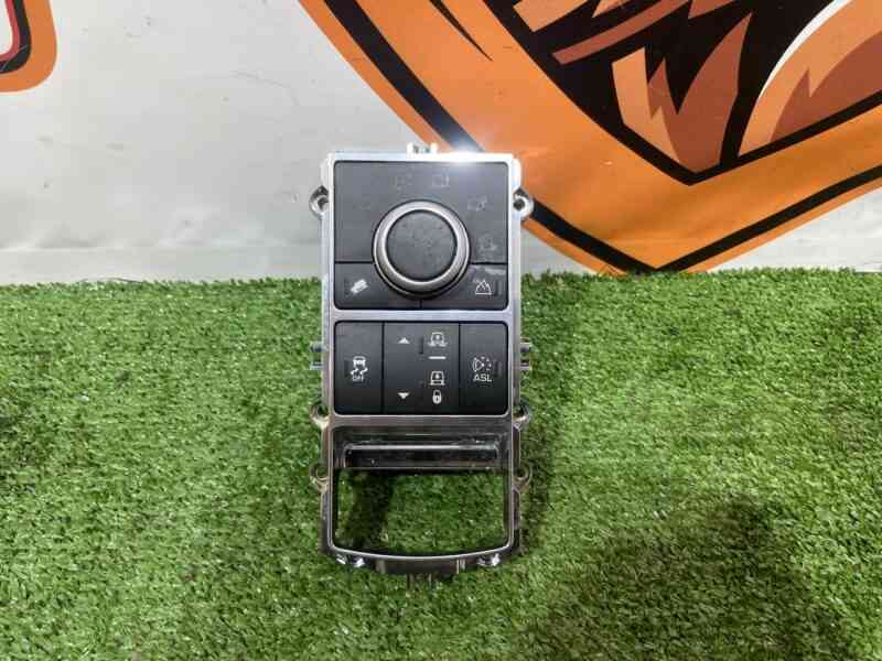 LR034848 Suspension control unit Range Rover L405 (2013-2021) Used cost 300 € in stock 1 pcs.