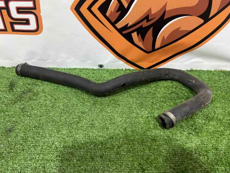 LR036479 Cooling pipe 3.0TD Range Rover Sport L494 (2014-2022) Used cost 30 € in stock 2 pcs.