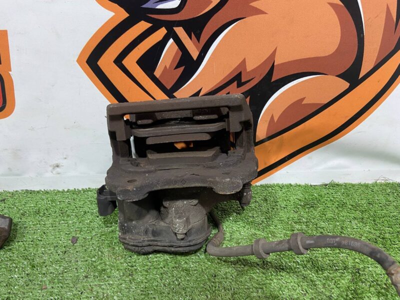 LR036568 Rear left caliper Range Rover L405 (2013-2021) Used cost 120 € in stock 2 pcs.