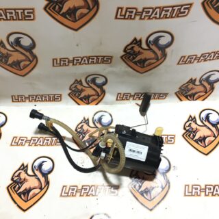 LR036704 Fuel pump assembly with fuel level float Range Rover L405 (2013-2021) Used cost 100 € in stock 1 pcs.
