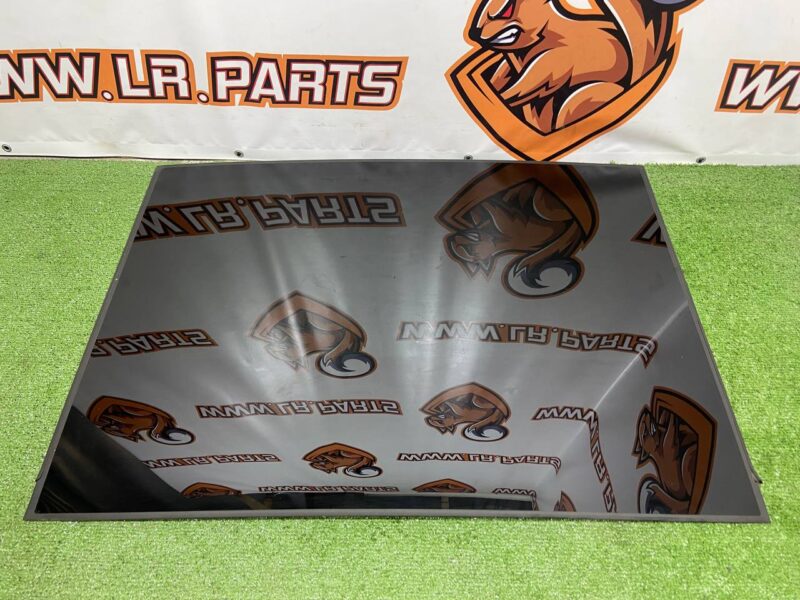 LR038285 Panorama rear roof glass Range Rover Sport L494 (2014-2022) Used cost 400 € in stock 2 pcs.