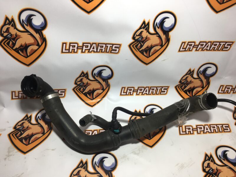 LR039251 Cooling pipe 3.0TD lower Range Rover Sport L494 (2014-2022) Used cost 30 € in stock 2 pcs.