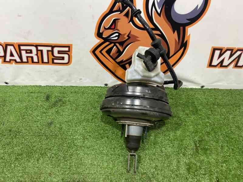 LR040113 Vacuum brake booster Range Rover Sport L494 (2014-2022) Used cost 120 € in stock 2 pcs.