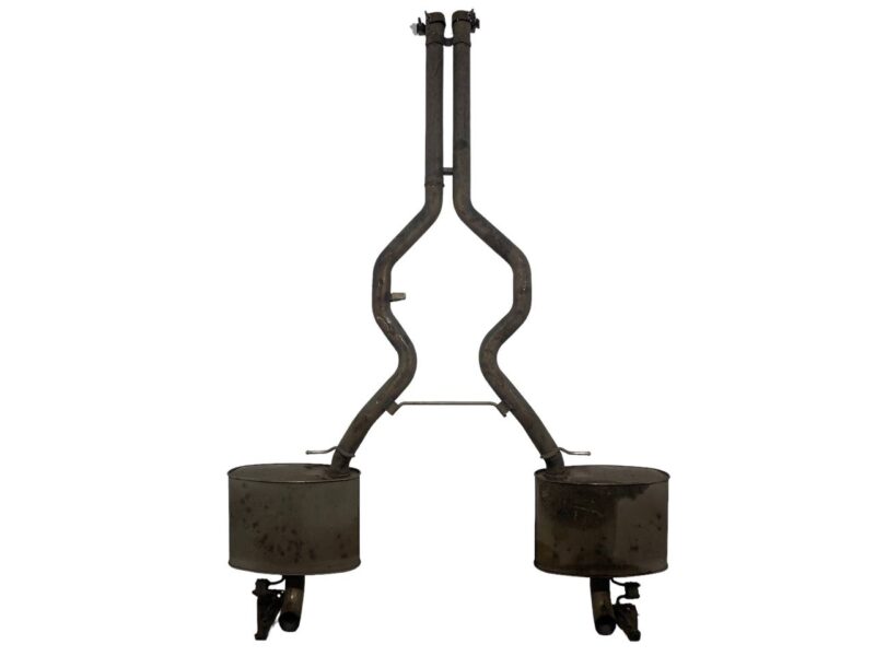 LR040135 Silencer assembly Range Rover L405 (2013-2021) used cost 430 € in stock 2 pcs.