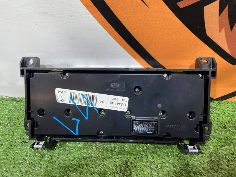 LR042107 Heater control unit Range Rover Sport L494 (2014-2022) USED cost 230 € in stock 2 pcs.