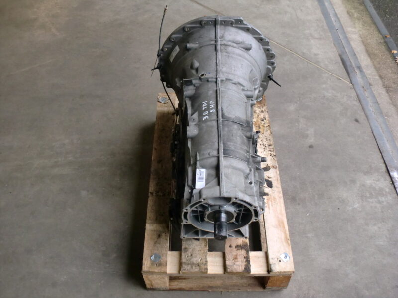 LR043325 AUTOMATIC TRANSMISSION 3.0TD 8HP70 RANGE ROVER SPORT (L494) 2013- Used cost 1 100 € in stock 2 pcs.