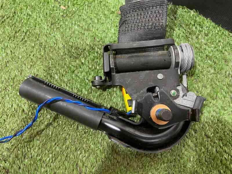 LR047682 Front right seat belt Range Rover Sport L494 (2014-2022) Used cost 80 € in stock 1 pcs.