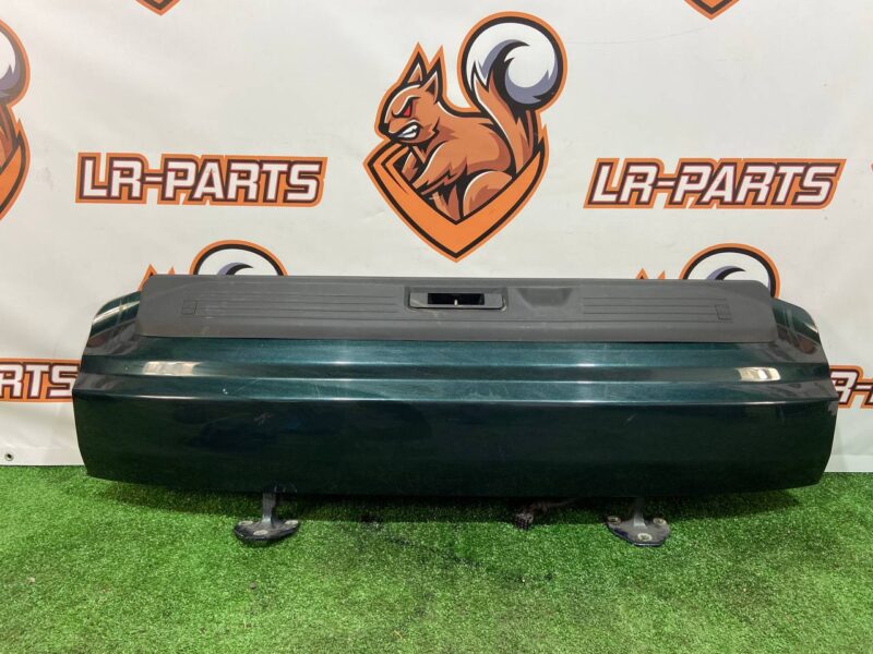 LR049220 Lower trunk lid Range Rover L405 (2013-2021) Used cost 350 € in stock 1 pcs.