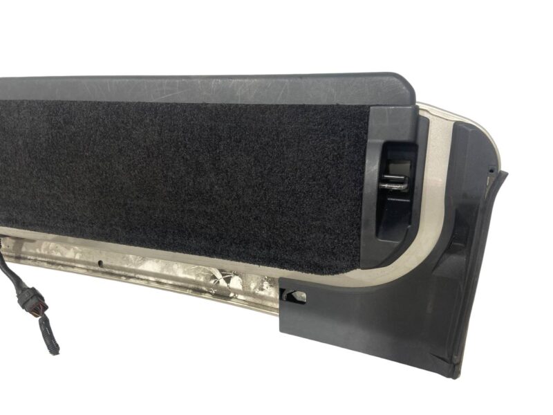 LR049220 Lower trunk lid Range Rover L405 (2013-2021) Used - Image 24