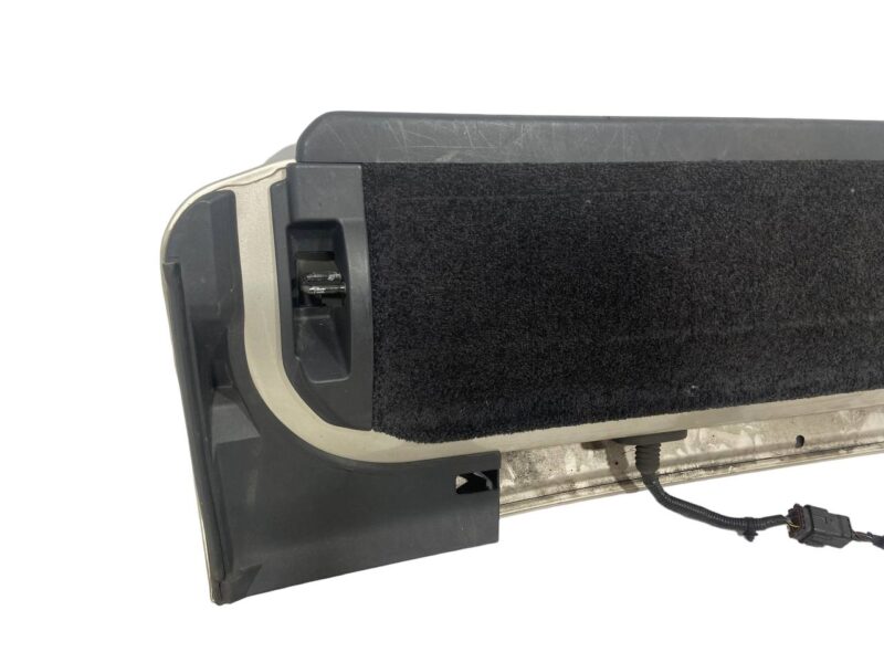 LR049220 Lower trunk lid Range Rover L405 (2013-2021) Used - Image 25