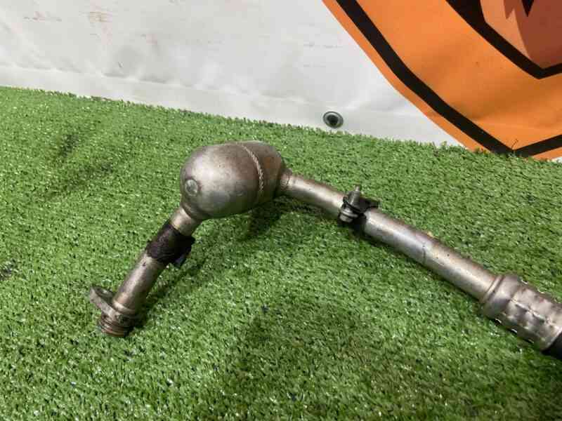 LR051517 Air conditioning pipe compressor inlet Range Rover L405 (2013-2021) Used cost 80 € in stock 2 pcs.
