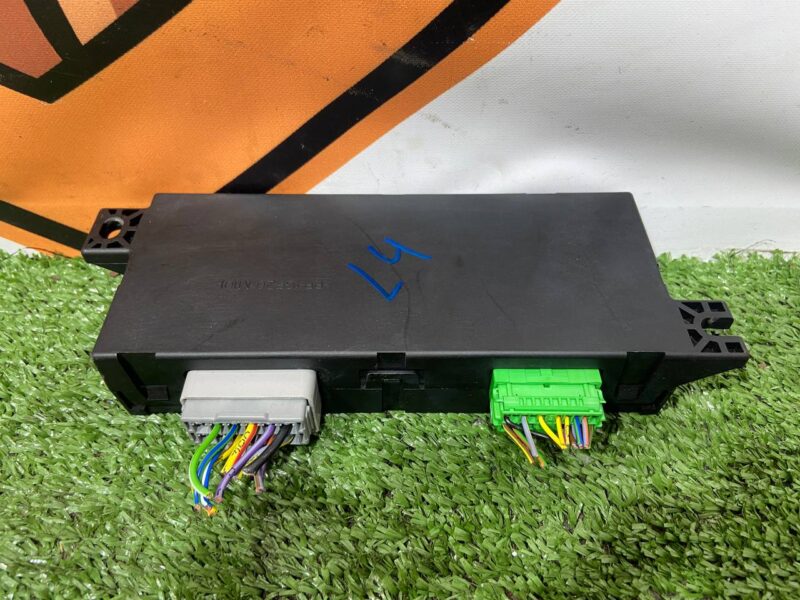 LR055473 Driver's seat control unit Range Rover Sport L494 (2014-2022) USED cost  € in stock 1 pcs.