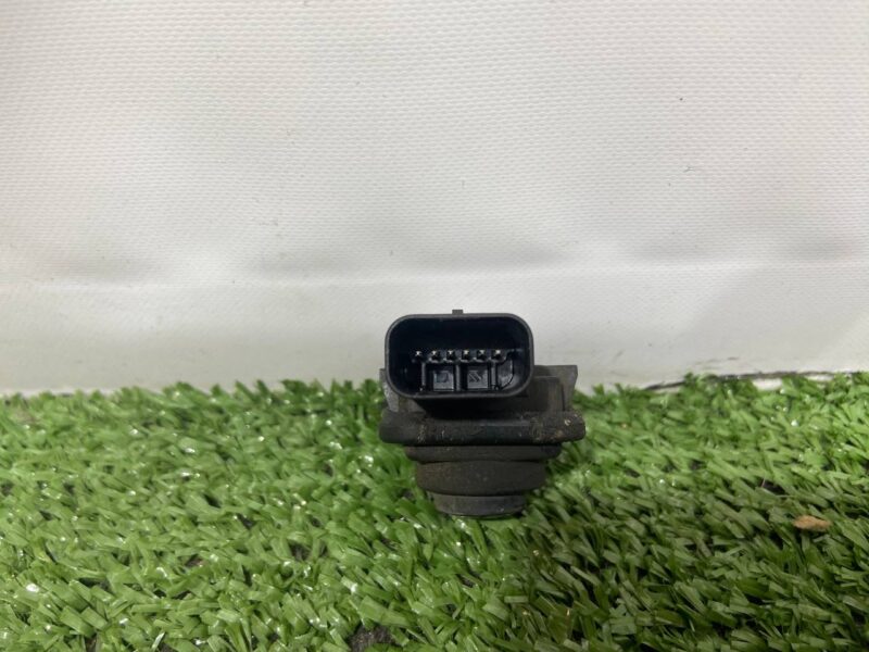 LR056230 Rear view camera RANGE ROVER SPORT (L494) 2013- Used cost 180 € in stock 1 pcs.