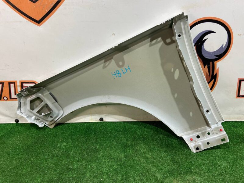LR061808 Front right wing Range Rover L405 (2013-2021) Used - Image 12