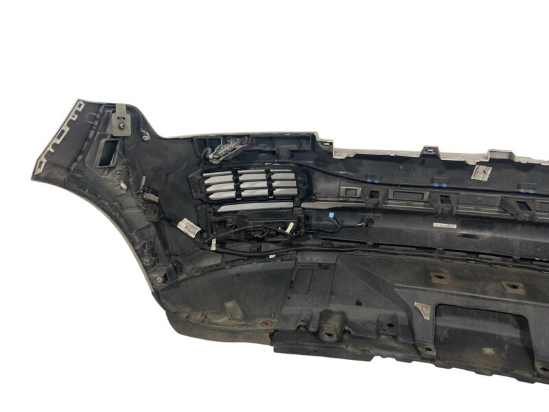LR064624 Front bumper assembly Range Rover L405 (2013-2021) Used - Image 15