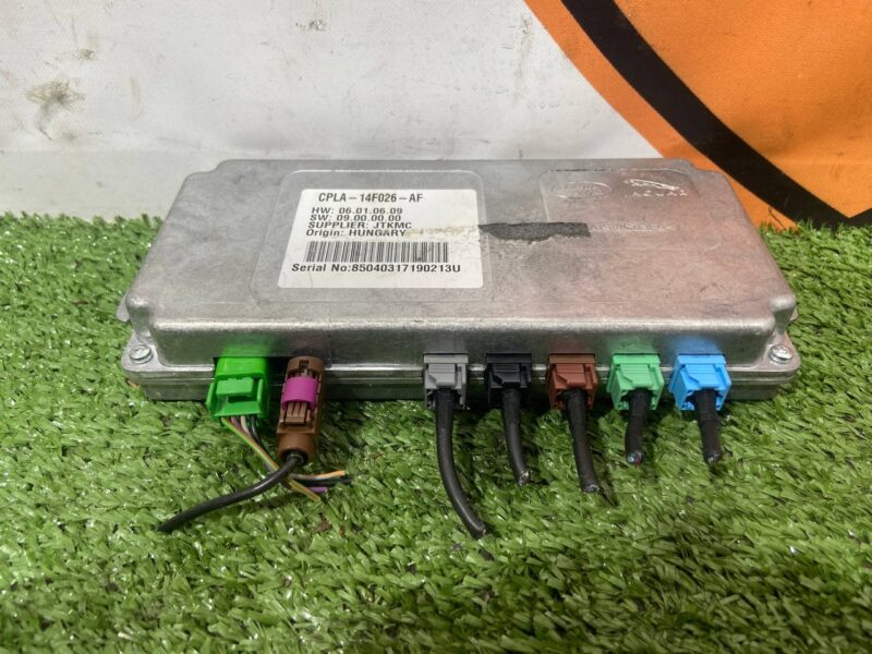 LR066380 Camera control module Range Rover L405 (2013-2021) USED cost 280 € in stock 1 pcs.