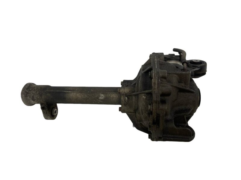LR066511 Front gearbox 3.21 Range Rover Sport L494 (2014-2022) Used cost 350 € in stock 1 pcs.