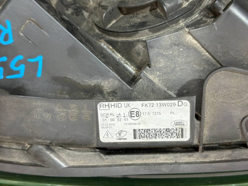 LR076132 Headlight right Bixenon non-adaptive Land Rover Discovery Sport L550 (2015-) Used cost 600 € in stock 2 pcs.