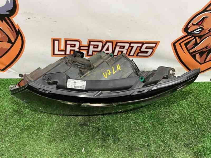 LR076143 Headlight left Bi-xenon not adaptive Land Rover Discovery Sport L550 (2015-) Used cost 600 € in stock 2 pcs.
