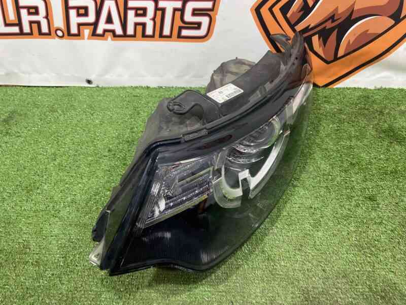 LR076143 Headlight left Bi-xenon not adaptive Land Rover Discovery Sport L550 (2015-) Used - Image 21