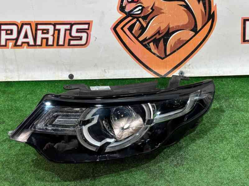 LR076143 Headlight left Bi-xenon not adaptive Land Rover Discovery Sport L550 (2015-) Used cost 600 € in stock 2 pcs.