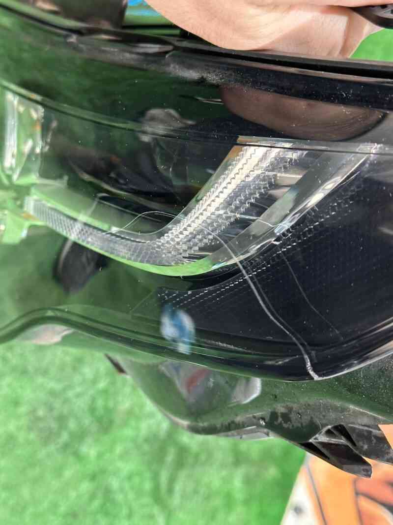 LR076143 Headlight left Bi-xenon not adaptive Land Rover Discovery Sport L550 (2015-) Used cost 600 € in stock 2 pcs.
