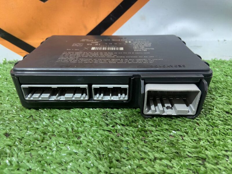 LR117932 Keyless-Go control unit Land Rover Discovery Sport L550 (2015-) USED - Image 25