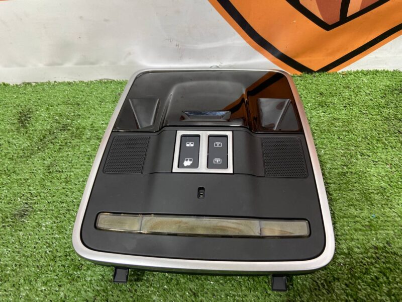 LR084541 Ceiling console assembly Range Rover Sport L494 (2014-2022) Used cost 180 € in stock 1 pcs.