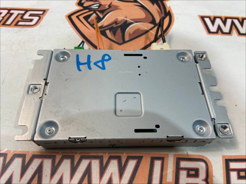 LR085469 Range Rover Sport L494 Radio Receiver Unit (2014-2022) Used cost 300 € in stock 2 pcs.